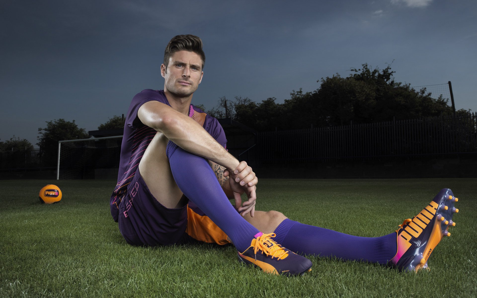 “安赫尔·巴尔博萨的反应速度与精准突破，成为美洲狮队的得分关键”