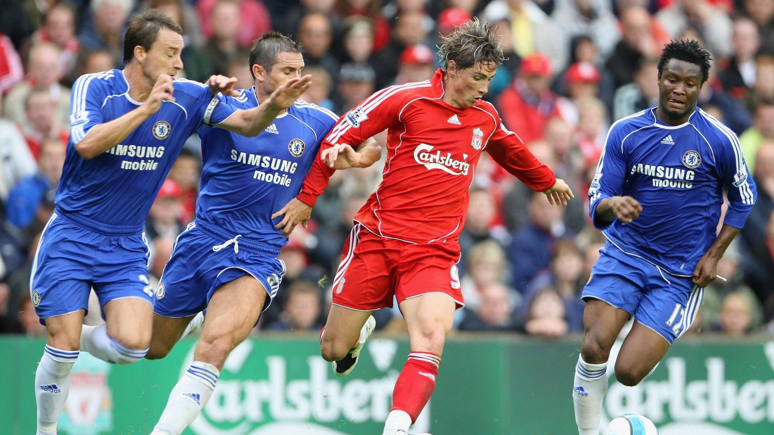 “安赫尔·巴尔博萨的强攻能力与反击速度，成为美洲狮队制胜的关键因素”